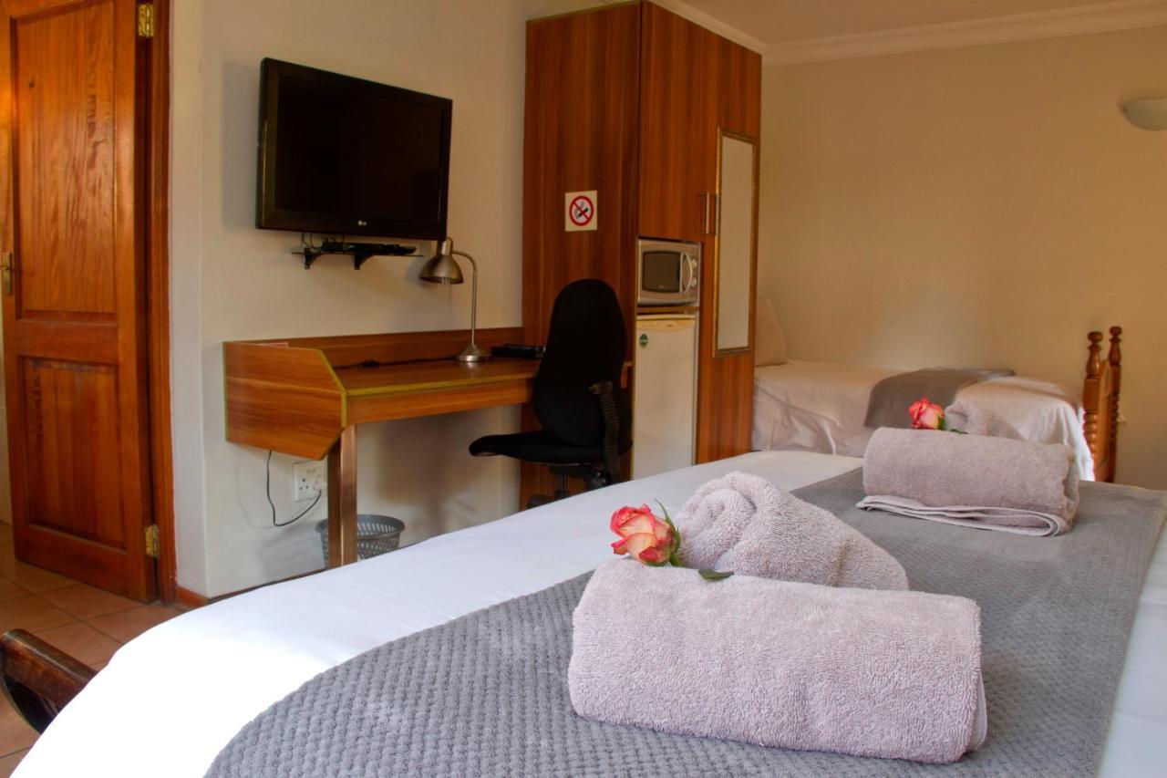 Del Roza Guest House Middelburg  Buitenkant foto